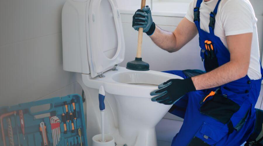 Local annual plumbing maintenance in Stinnett, TX